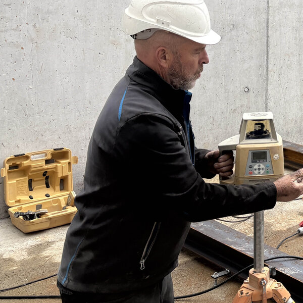 Pré-montage d’un plancher mobile à Fahrwangen
